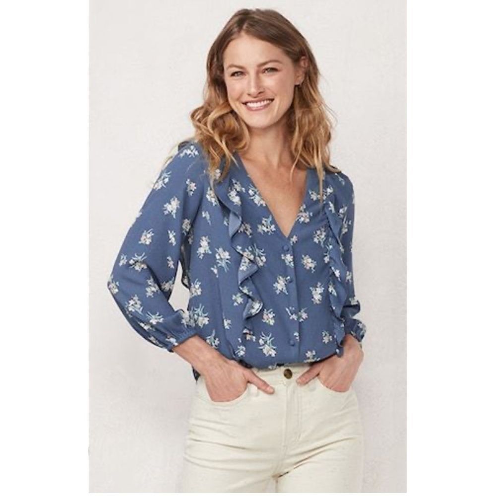 Lauren Conrad Floral Long‎ Sleeve Blouse
